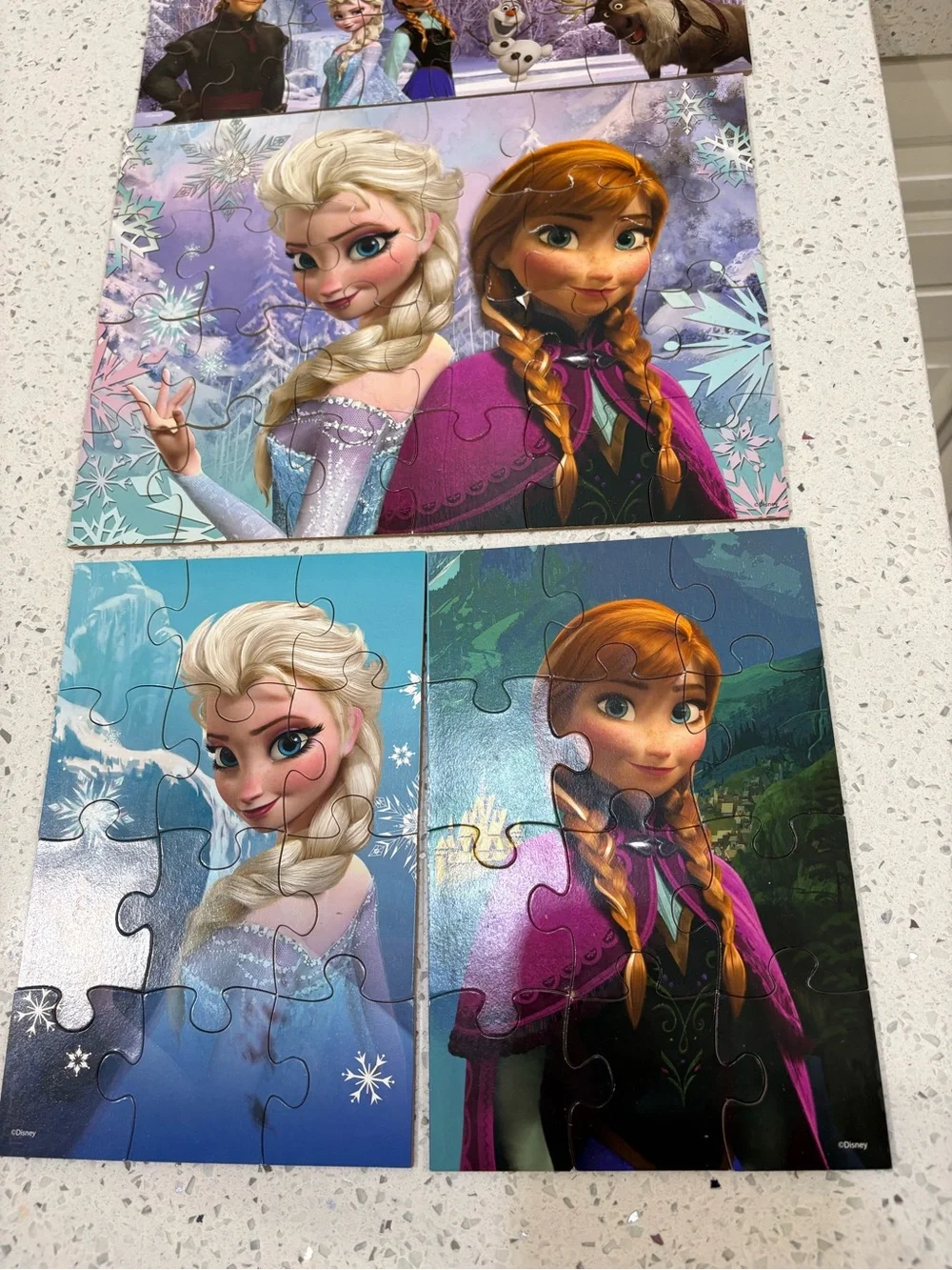 Disney Frozen Character Puzzle Set - Purple, Blue with storage box
